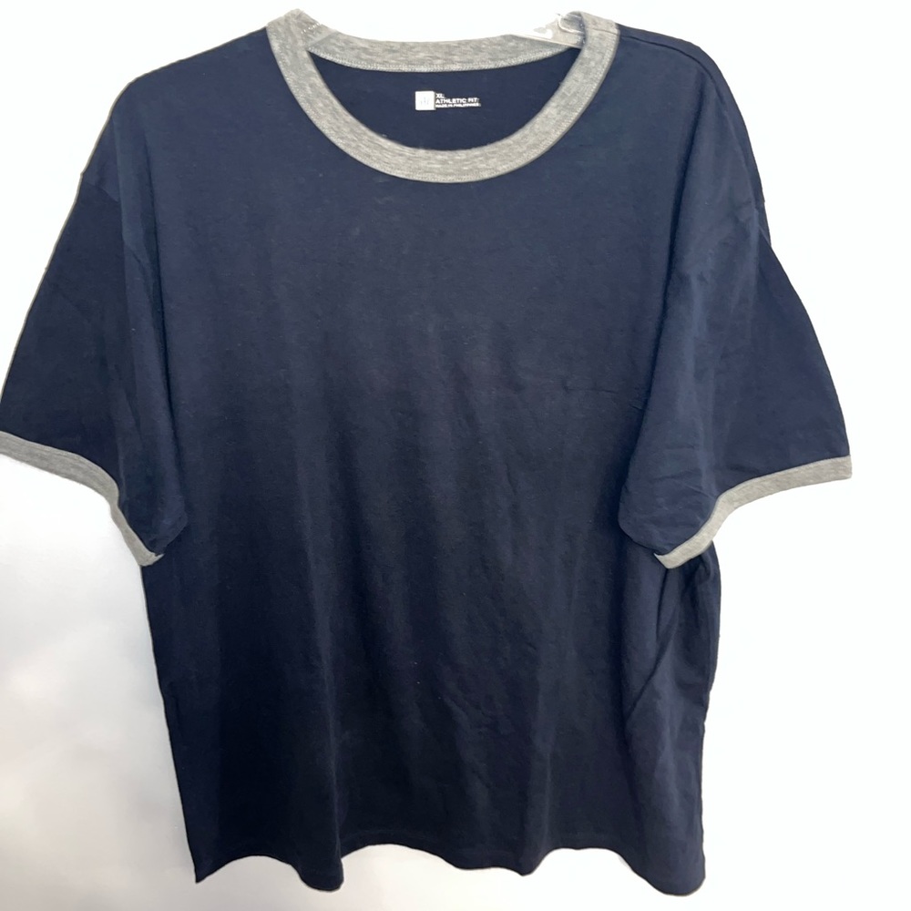 Men’s GAP short sleeve T-shirt size XL